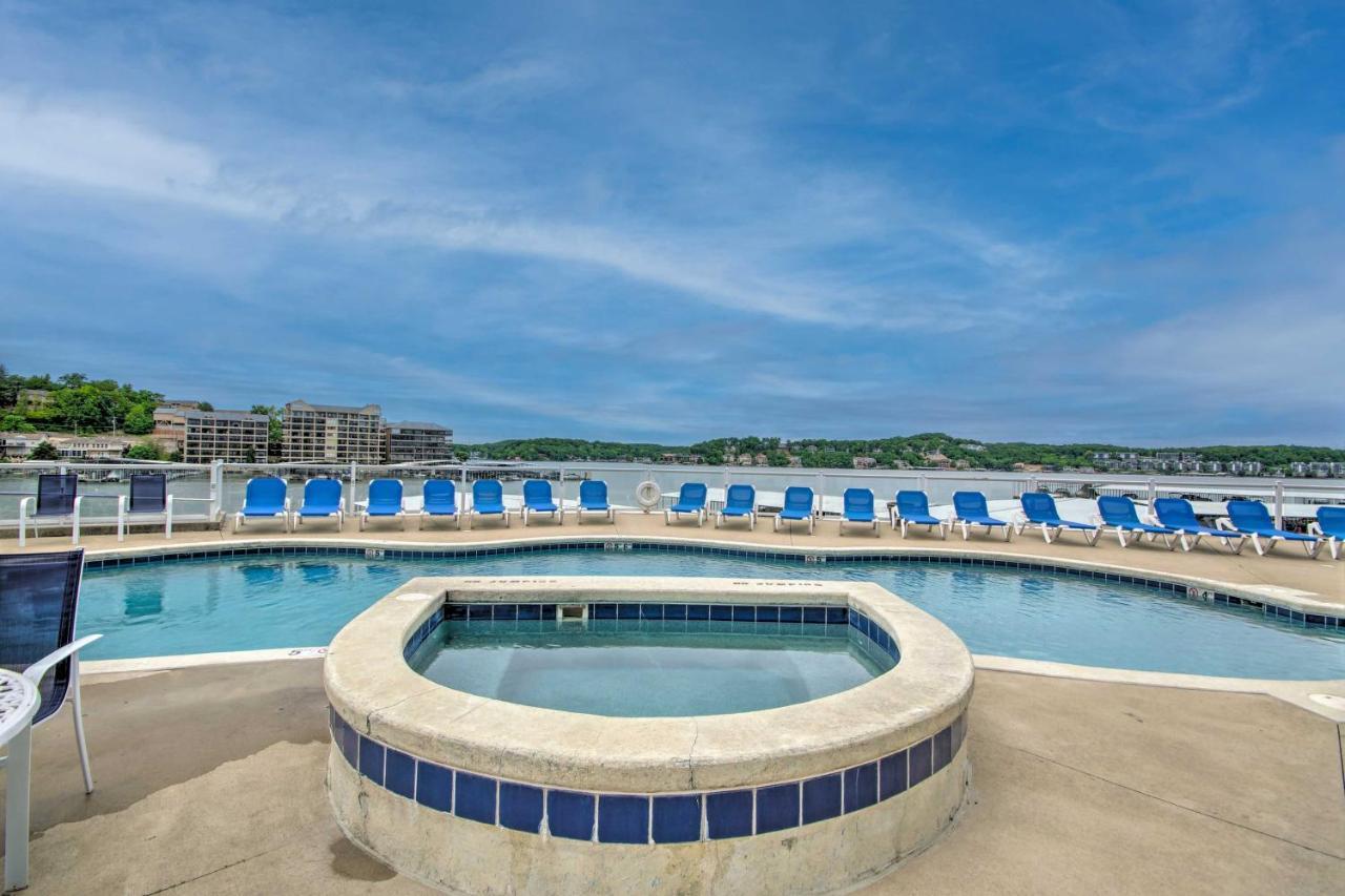 Breezy Lake Ozark Escape Dock, Slip And Pool! Kültér fotó