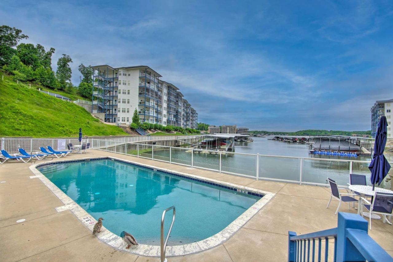 Breezy Lake Ozark Escape Dock, Slip And Pool! Kültér fotó