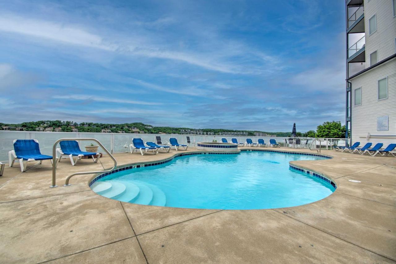 Breezy Lake Ozark Escape Dock, Slip And Pool! Kültér fotó
